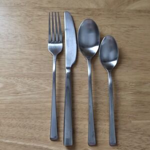 Cambridge Stainless Flatware 4 Pc Place Setting Satin Tapered Handle